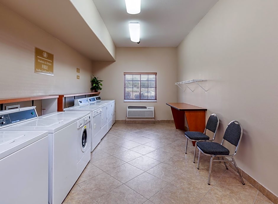 Candlewood Suites Lake Jackson, an IHG Hotel