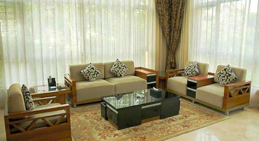 IU Hotel Zhanjiang Haibin Park Seaview Corridor