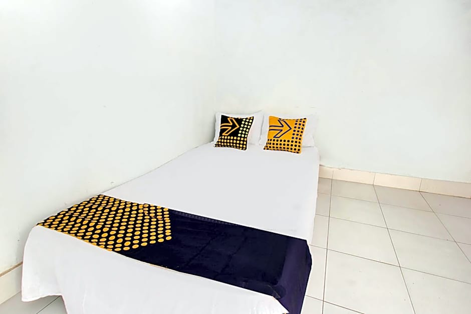 OYO Life 93153 Kos Jenggala