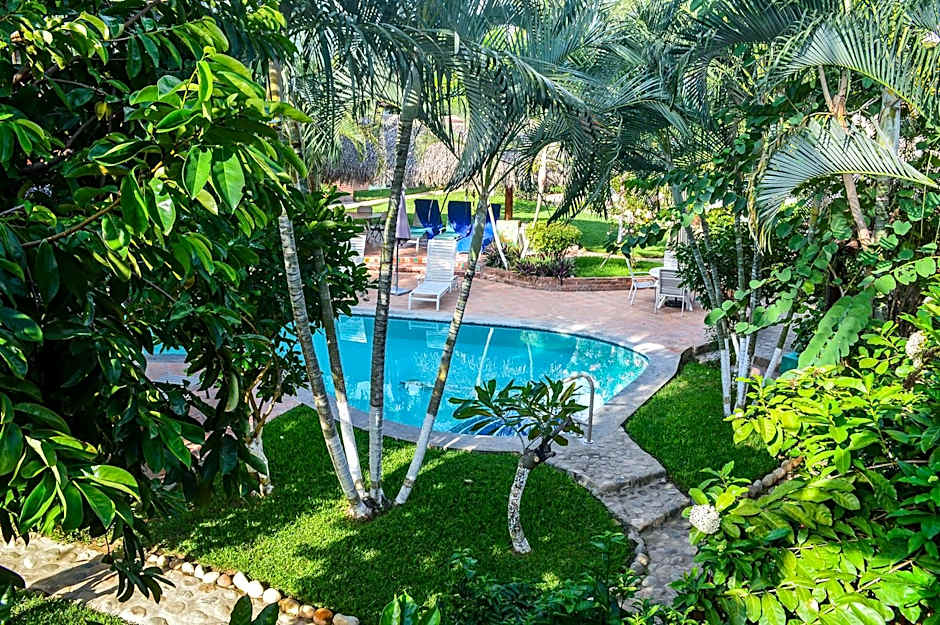 Hotel Casamar Suites