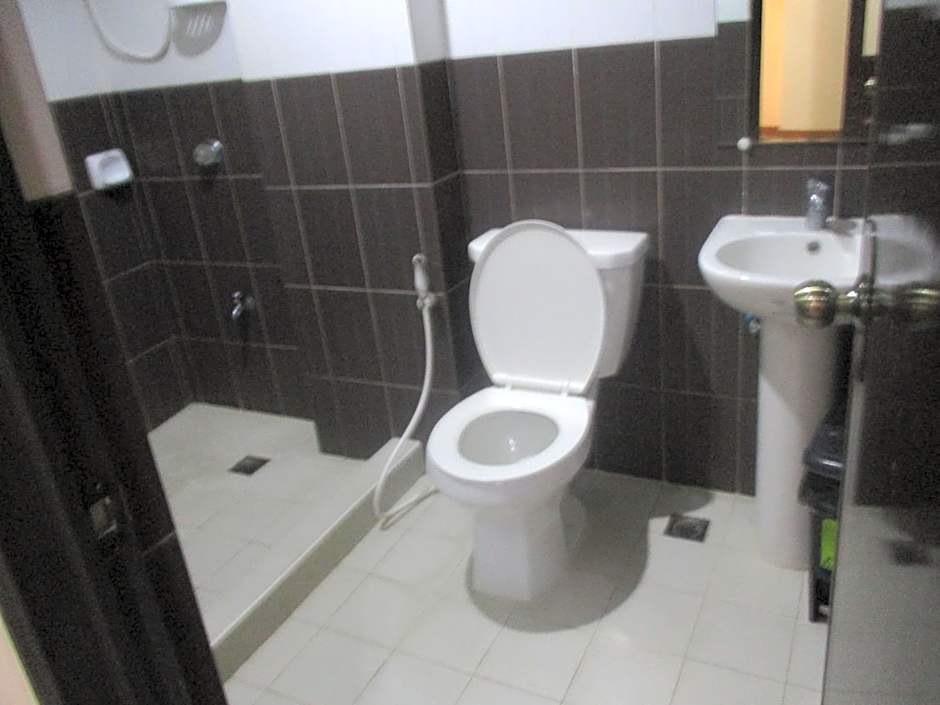 WMV Hotel & Restaurant