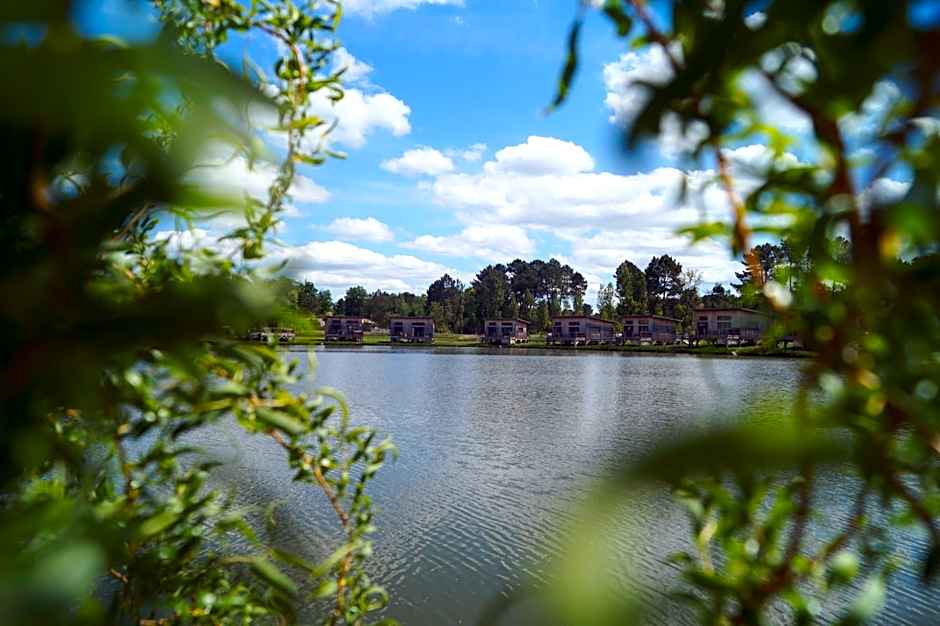 Écolodges du Golf du Sauternais