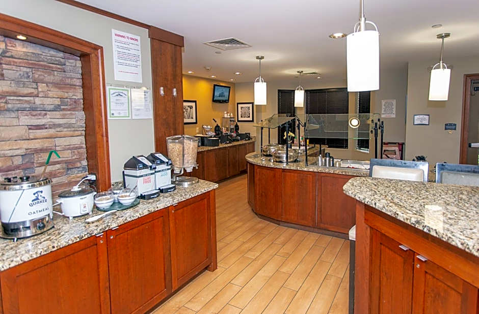 Staybridge Suites Bowling Green By IHG
