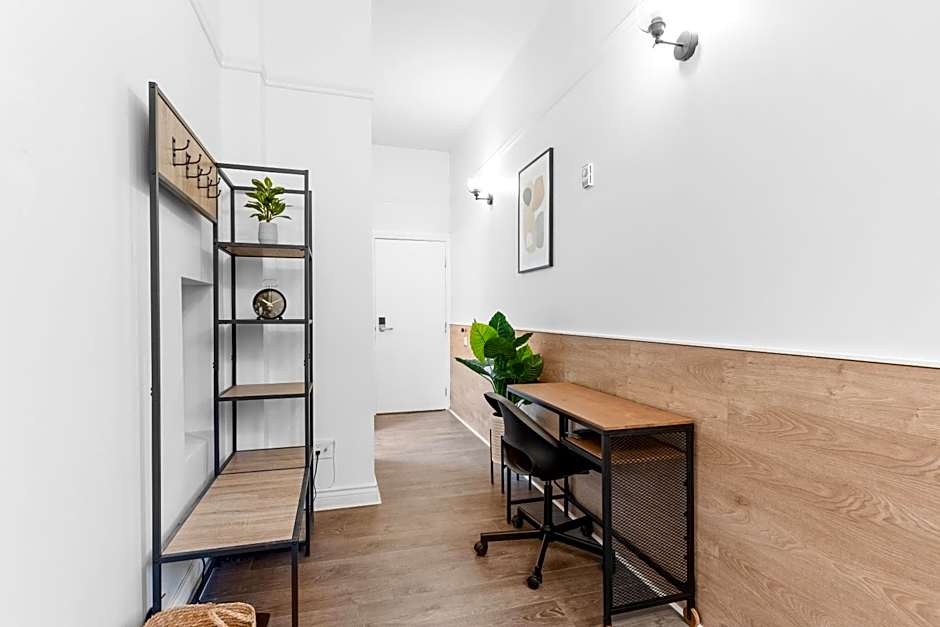 Le Sand & Stone Hotel