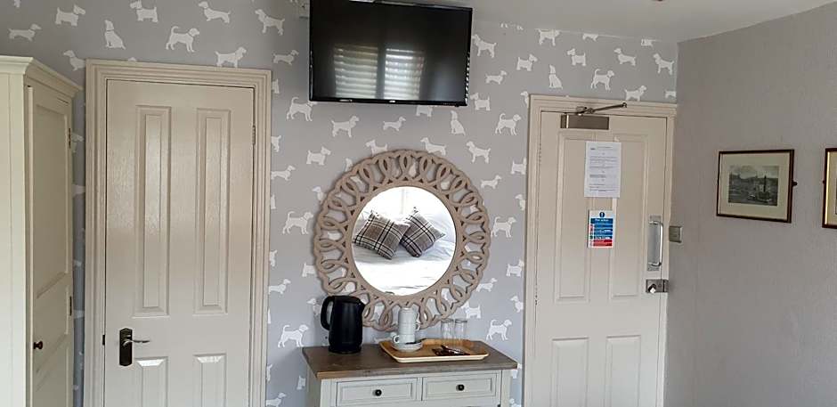 The Queen Catherine Hotel