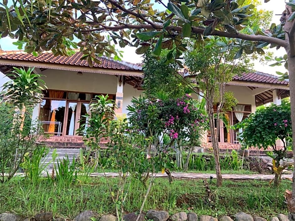 Bale Sebaya Bungalows