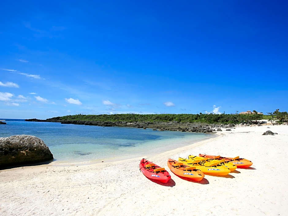 Hotel Breezebay Marina