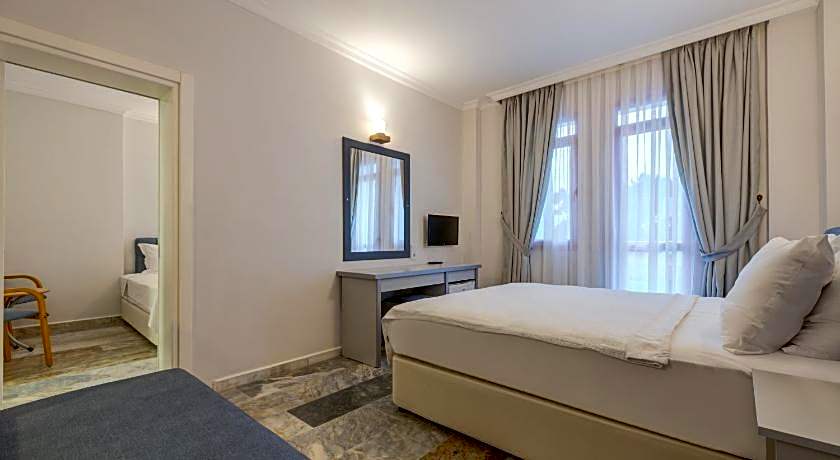 Hanedan Beach Hotel
