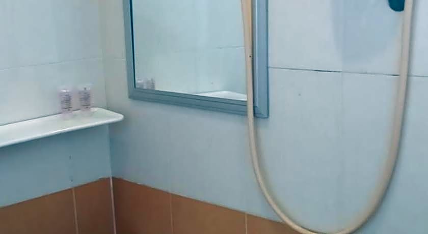 Straits Settlement Inn