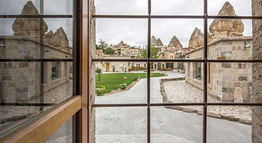 Lunar Cappadocia Hotel