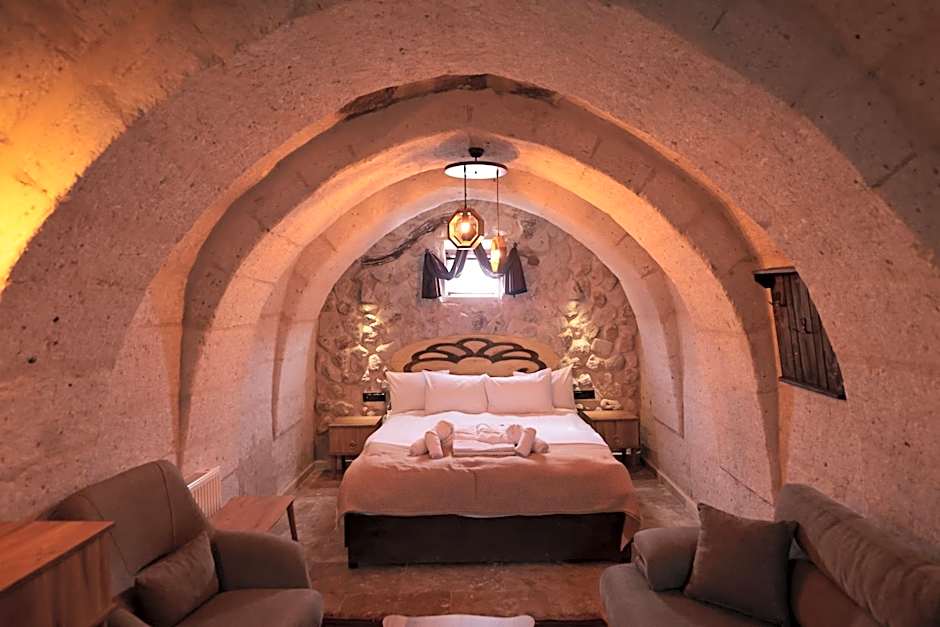 Stone Owl Otel & Restaurant