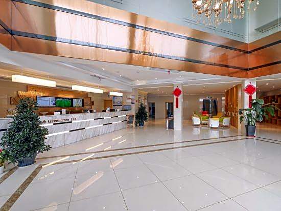 Greentree Inn (Ningbo Beilun Chunxiao Wanren Beach)