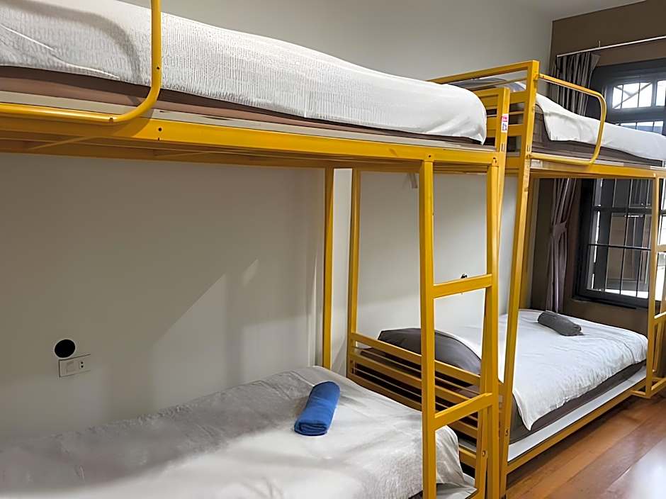 Phuket Sunny Hostel