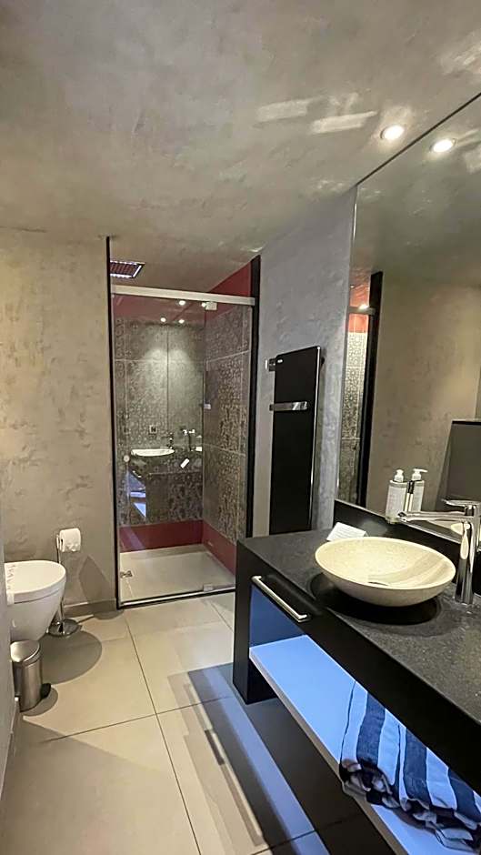 MGM Hôtels & Résidences - Hôtel Les Suites d'Alexane