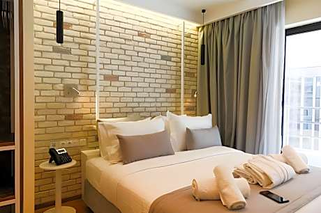 Junior suite double or twin balcony