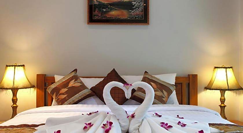 Kata Sea View Villas