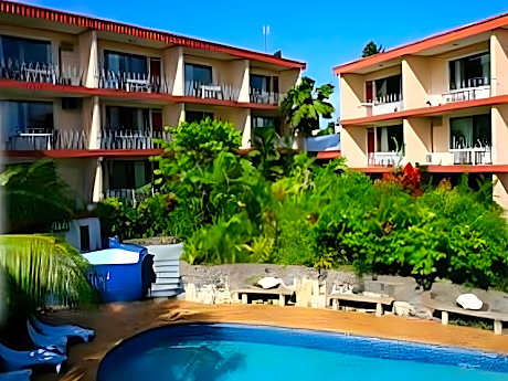 Capricorn Apartment Hotel