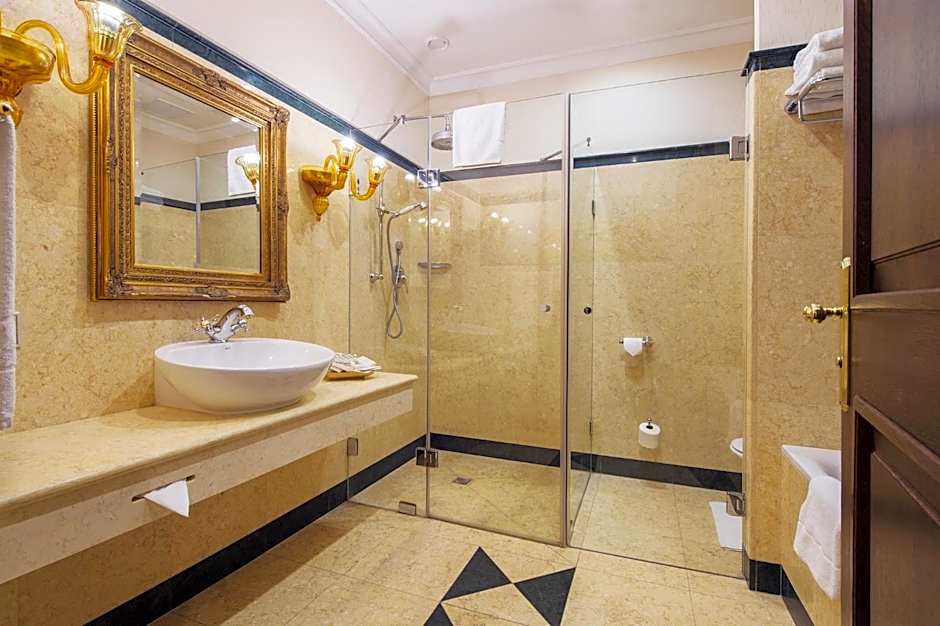 Arcadia Boutique Hotel