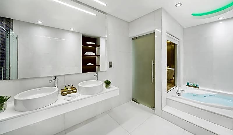 Four Points by Sheraton Doha