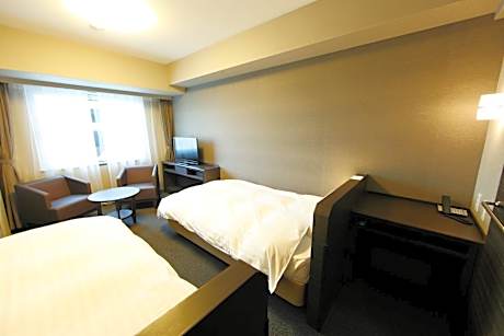 Room Selected at Check-In - Eco Plan(No Daily Cleaning)