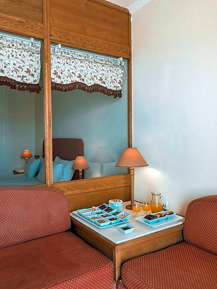 Canvas by Mitsis Family Village