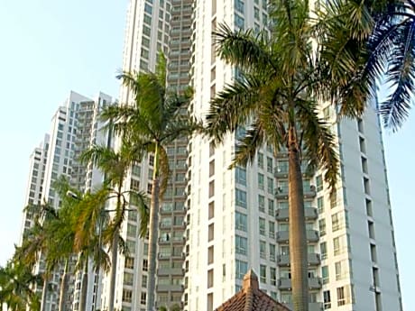 The Residences at Puri Casablanca