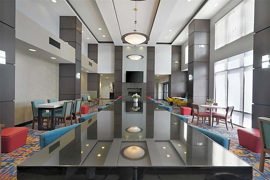 Hampton Inn By Hilton And Suites Tulsa Hills