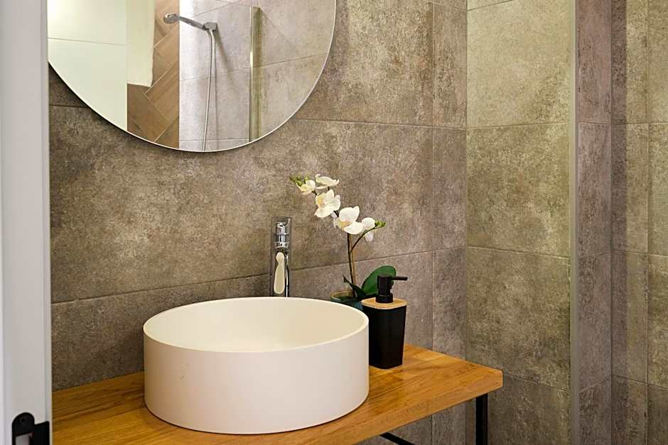 Sweet Sevilla Suites