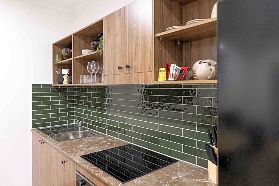 The Metropolitan Hotel