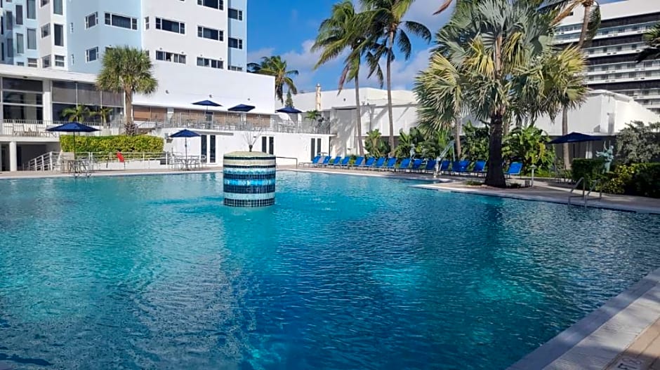 Sherry Frontenac Oceanfront