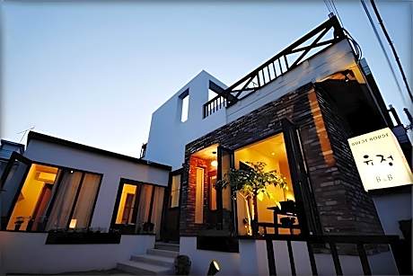 Hanok Village Accommodation Yujeong