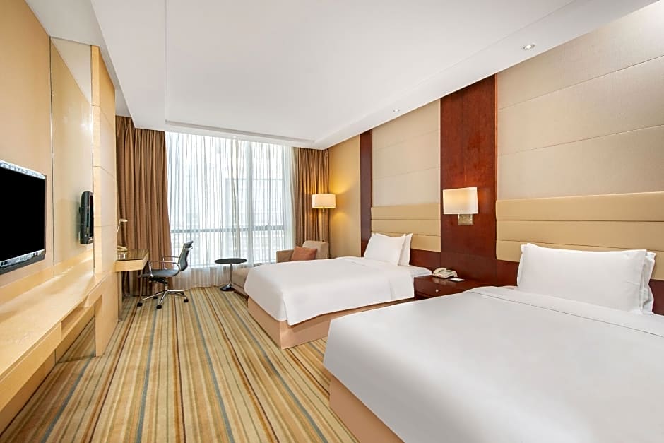 Holiday Inn Taicang City Centre By IHG