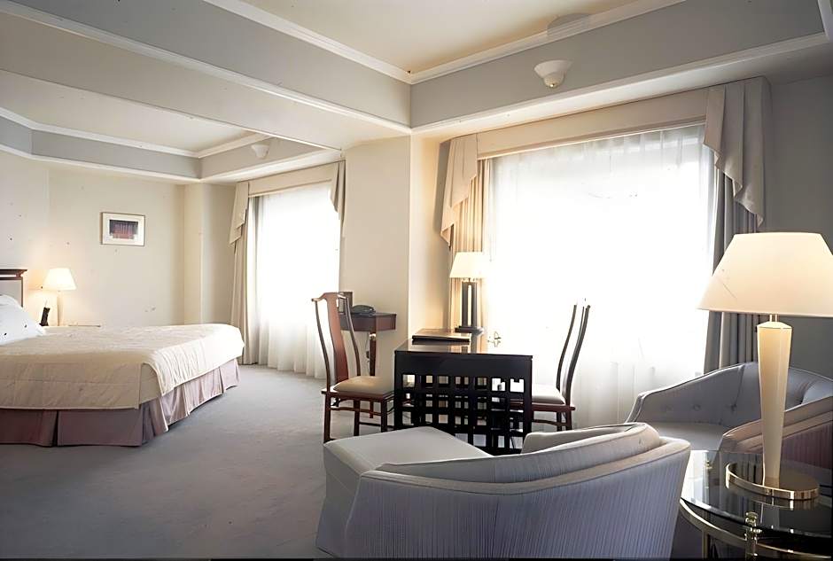 Kurashiki Royal Art Hotel