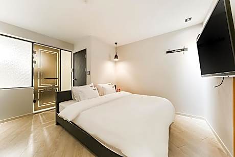 Premium King Room