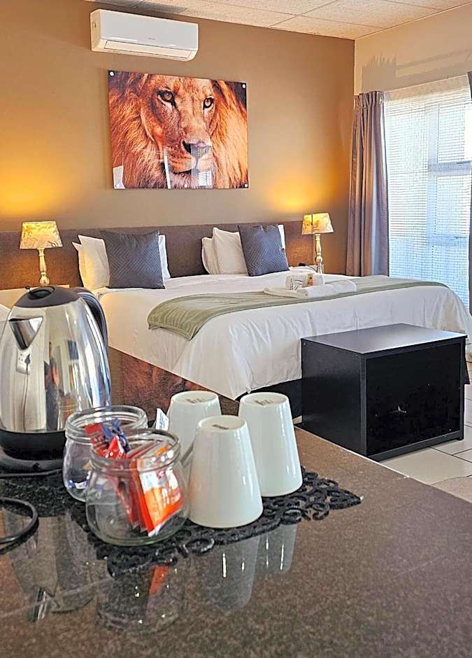 Lion Lodge