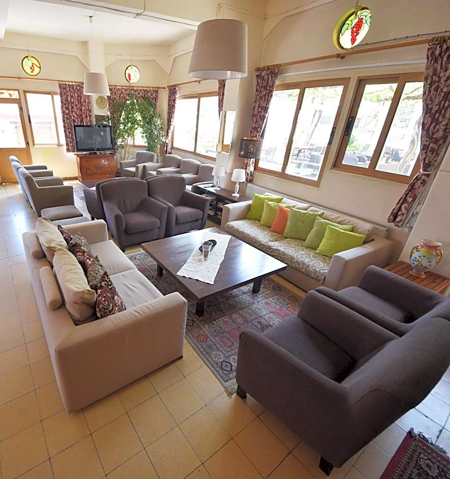 Christys Palace Hotel