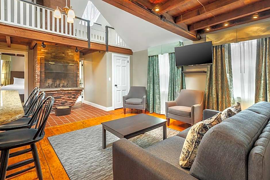 Essex Street Inn & Suites, an Ascend Collection Hotel