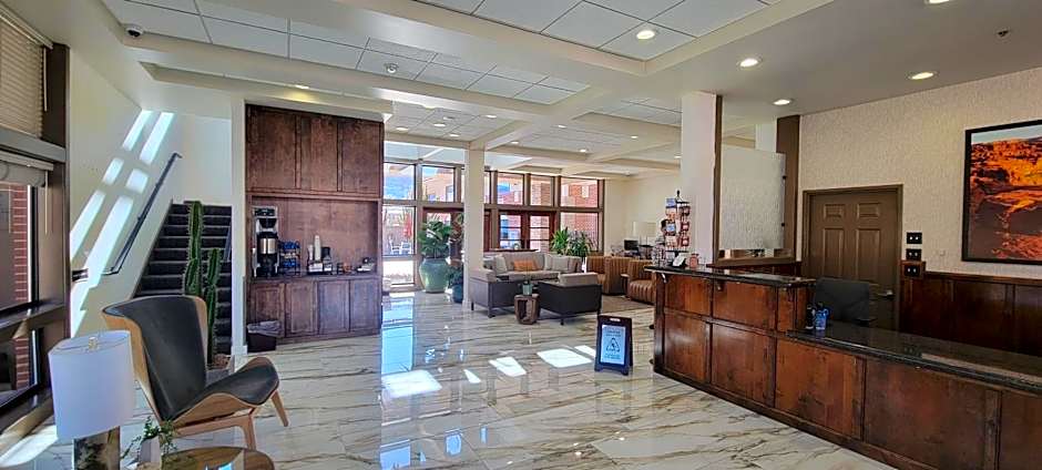 Best Western Plus Canyonlands Inn