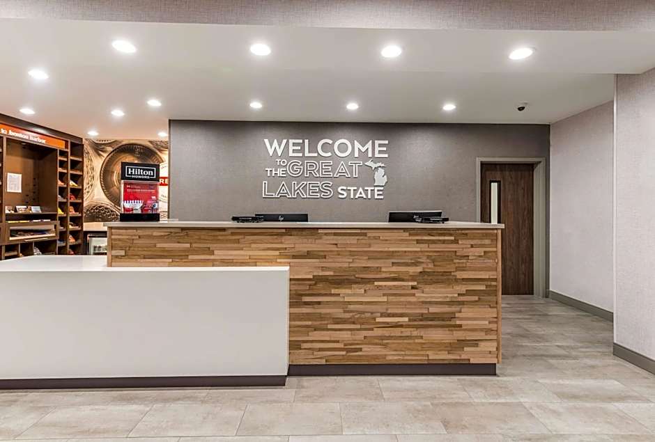 Hampton Inn By Hilton & Suites Benton Harbor, MI