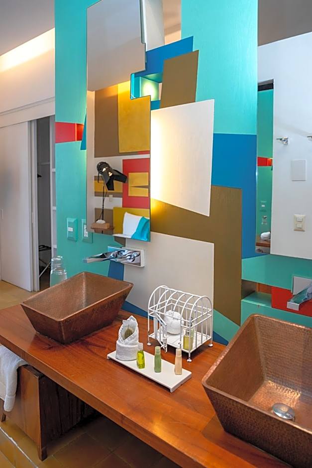 Del Carmen Concept Hotel