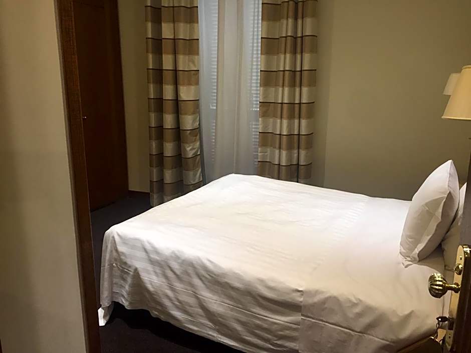 Hotel Albergo Santa Chiara