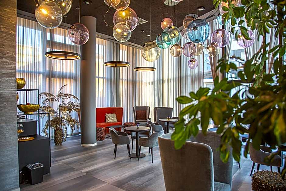 J44 Lifestyle Hotel