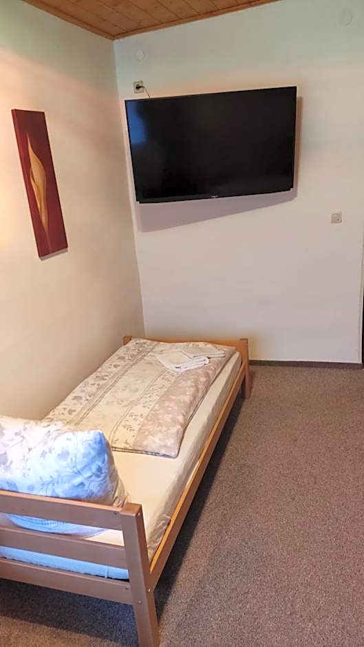 Photo 1 of 8 of 1 Double Bed or 2 Beds, Garden View