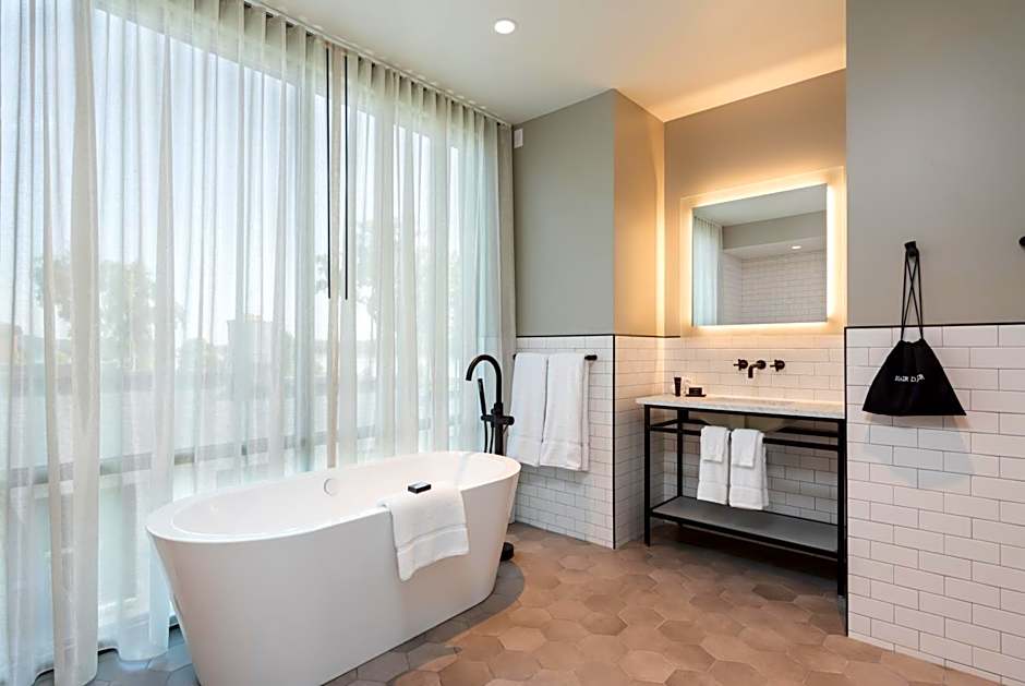 voco James Newbury Hudson Valley by IHG