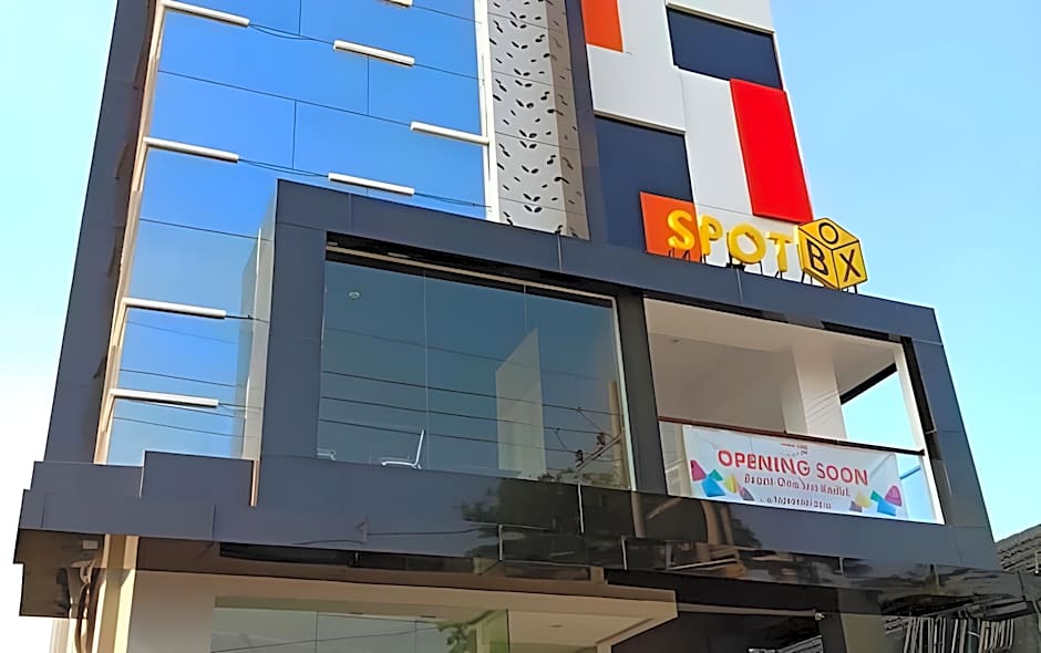 Front One Inn Kediri