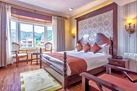 Da Yatra Courtyard Hotel