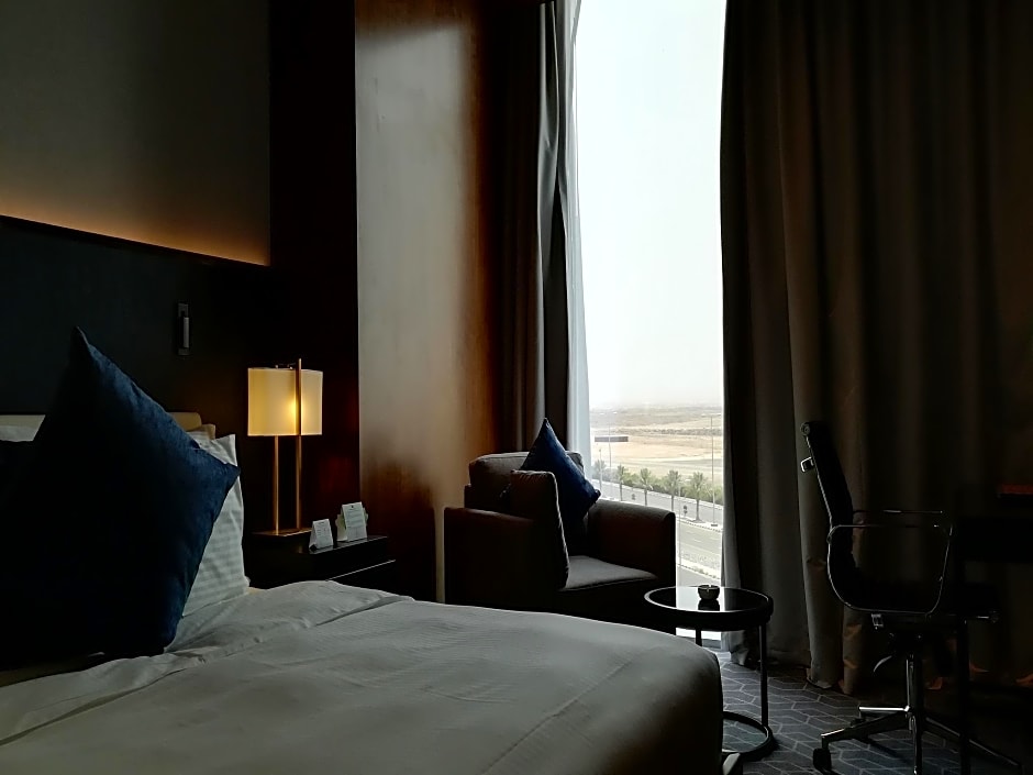 Millennium Madinah airport Hotel