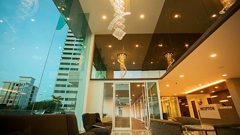 B2 Hat Yai Premier Hotel