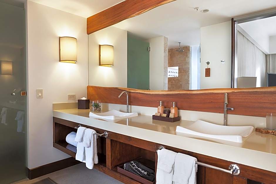 El Mangroove, Autograph Collection by Marriott