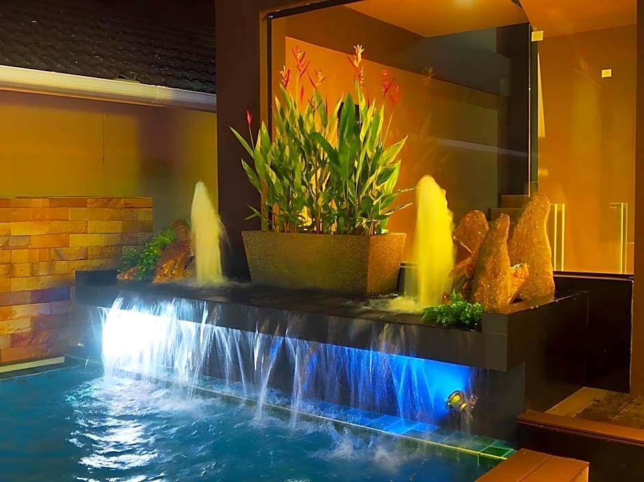 West Key Kamala Apartment